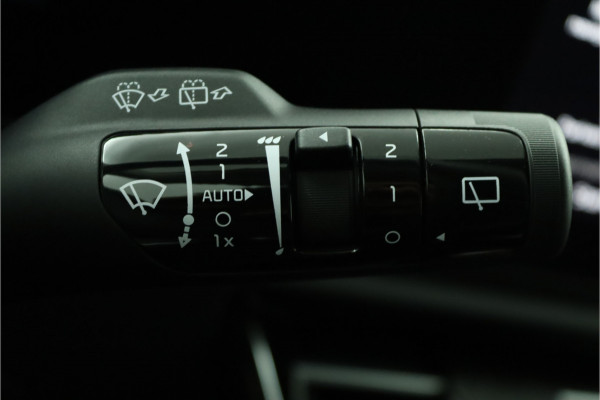 Kia Niro 1.6 GDi Hybrid ExecutiveLine Apple Carplay/Android Auto - Cruise Control - Dodehoekdetectie - Navigatie - Stoel/Stuurverwarming - Fabrieksgarantie tot 09-2031 Kia Niro 1.6 GDi Hybrid ExecutiveLine Apple Carplay/Android Auto - Cruise Control - Dodehoekdetectie - Navigatie - Stoel/Stuurverwarming - Fabrieksgarantie tot 09-2031