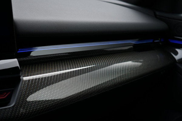 BMW 5 Serie Touring 520i M-Sport Pano Trekh B&W 21inch ACC 360 HUD Stoelventilatie Brooklyngrau