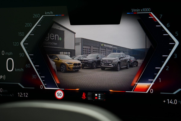 BMW 5 Serie Touring 520i M-Sport Pano Trekh B&W 21inch ACC 360 HUD Stoelventilatie Brooklyngrau