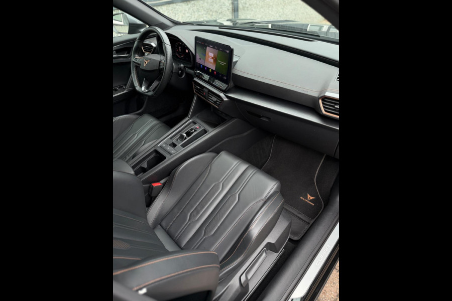 CUPRA Formentor 2.0 TSI 4DRIVE Performance Schaalstoelen CUPRA Formentor 2.0 TSI 4DRIVE Performance Schaalstoelen