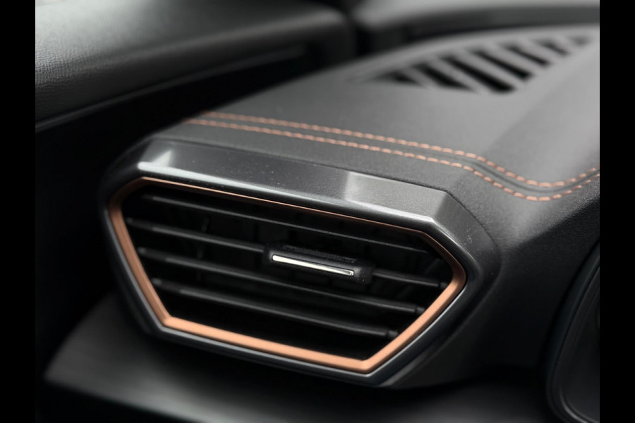 CUPRA Formentor 2.0 TSI 4DRIVE Performance Schaalstoelen CUPRA Formentor 2.0 TSI 4DRIVE Performance Schaalstoelen