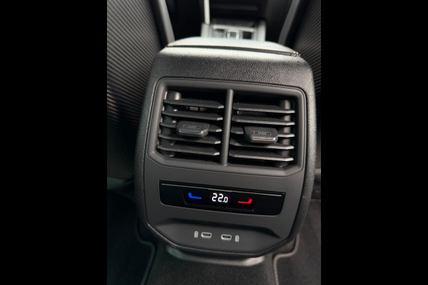 CUPRA Formentor 2.0 TSI 4DRIVE Performance Schaalstoelen CUPRA Formentor 2.0 TSI 4DRIVE Performance Schaalstoelen