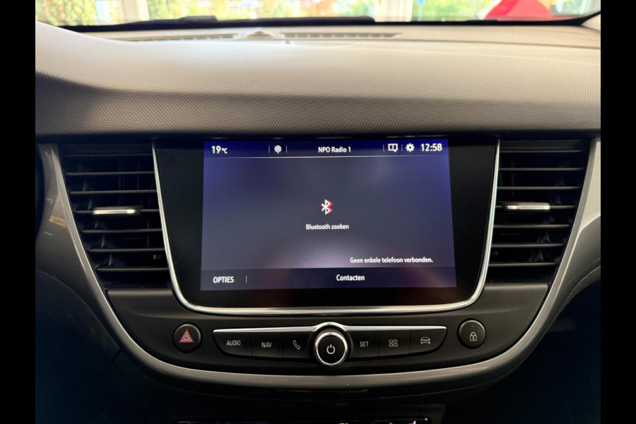 Opel Crossland 1.2 Turbo Elegance | Rijklaar | Navi | Camera | Parkpilot | Stoel + stuurverwarming | Opel Crossland 1.2 Turbo Elegance | Rijklaar | Navi | Camera | Parkpilot | Stoel + stuurverwarming |