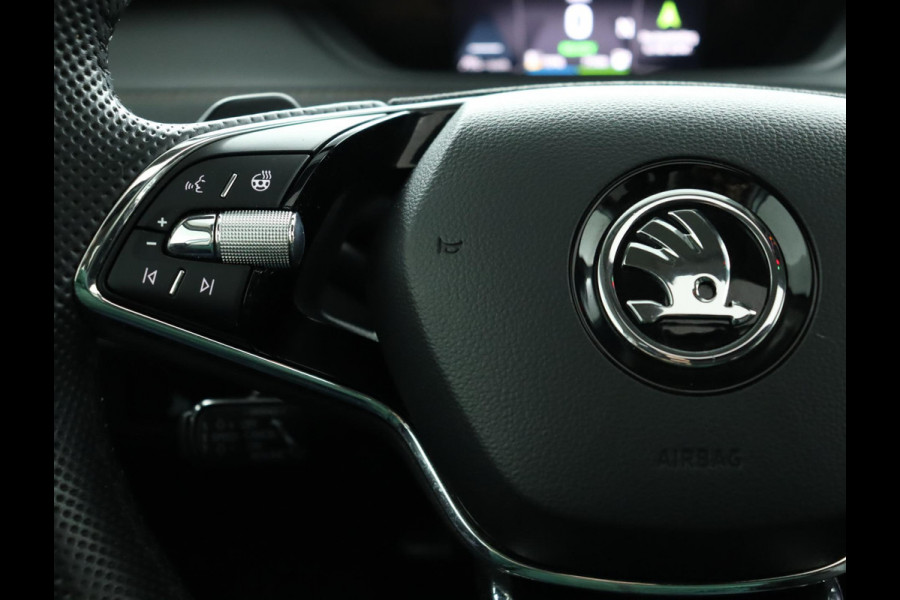 Škoda ENYAQ iV 80|SOH 90%|Panoramadak|Leer|Trekhaak|ACC|Stoelverwarming Škoda ENYAQ iV 80|SOH 90%|Panoramadak|Leer|Trekhaak|ACC|Stoelverwarming
