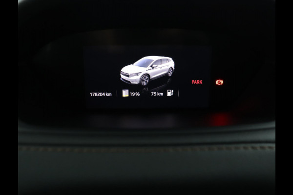 Škoda ENYAQ iV 80|SOH 90%|Panoramadak|Leer|Trekhaak|ACC|Stoelverwarming Škoda ENYAQ iV 80|SOH 90%|Panoramadak|Leer|Trekhaak|ACC|Stoelverwarming