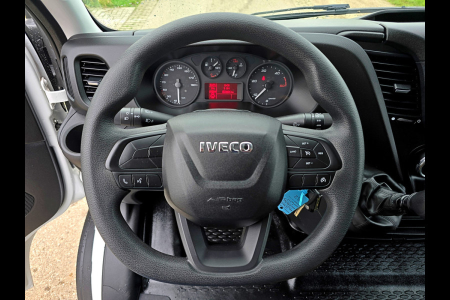Iveco Daily 35S14V 2.3 352L H2 L2L H2 - 140 Pk - Euro 6 - Airco - Cruise Control Iveco Daily 35S14V 2.3 352L H2 L2L H2 - 140 Pk - Euro 6 - Airco - Cruise Control