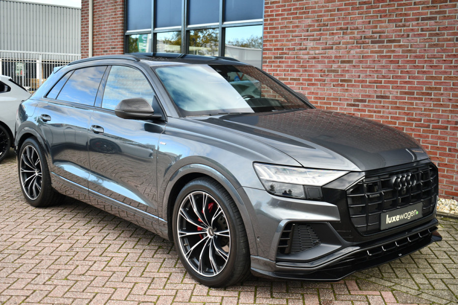 Audi Q8 50 TDI quattro ABT Pano Trekh ACC HUD 360 B&O 4WS 22inch Nachtzicht Soft-close Audi Q8 50 TDI quattro ABT Pano Trekh ACC HUD 360 B&O 4WS 22inch Nachtzicht Soft-close