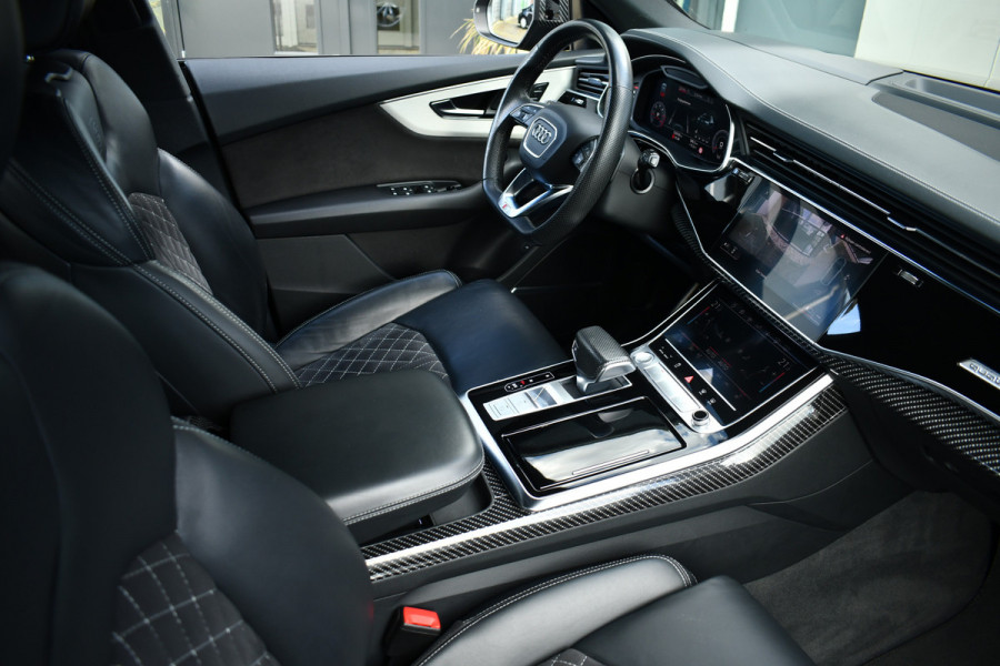 Audi Q8 50 TDI quattro ABT Pano Trekh ACC HUD 360 B&O 4WS 22inch Nachtzicht Soft-close Audi Q8 50 TDI quattro ABT Pano Trekh ACC HUD 360 B&O 4WS 22inch Nachtzicht Soft-close