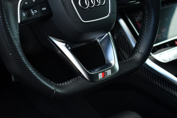 Audi Q8 50 TDI quattro ABT Pano Trekh ACC HUD 360 B&O 4WS 22inch Nachtzicht Soft-close Audi Q8 50 TDI quattro ABT Pano Trekh ACC HUD 360 B&O 4WS 22inch Nachtzicht Soft-close