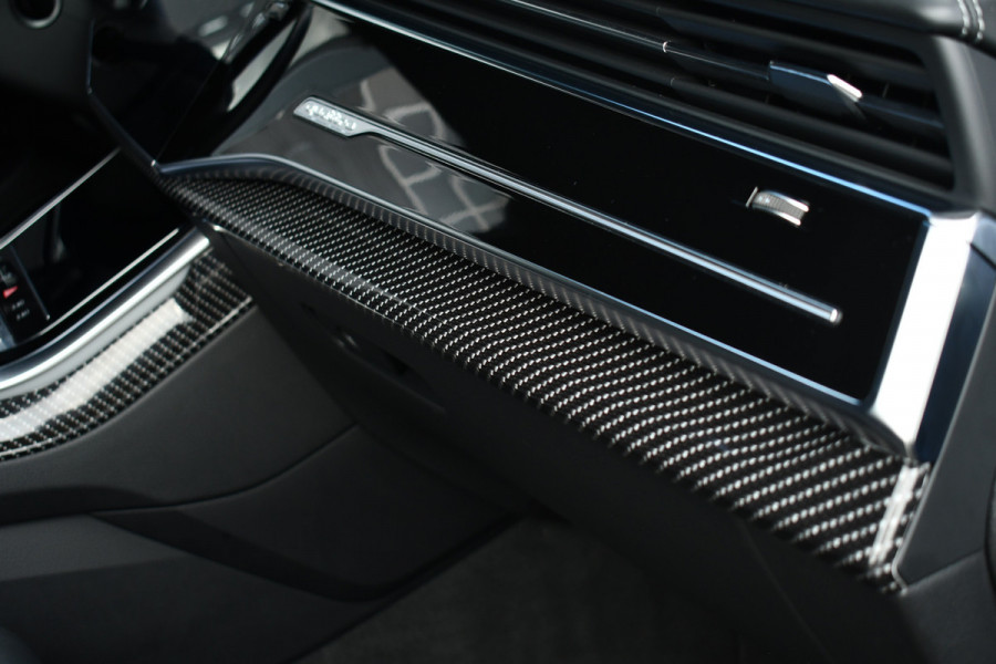 Audi Q8 50 TDI quattro ABT Pano Trekh ACC HUD 360 B&O 4WS 22inch Nachtzicht Soft-close Audi Q8 50 TDI quattro ABT Pano Trekh ACC HUD 360 B&O 4WS 22inch Nachtzicht Soft-close