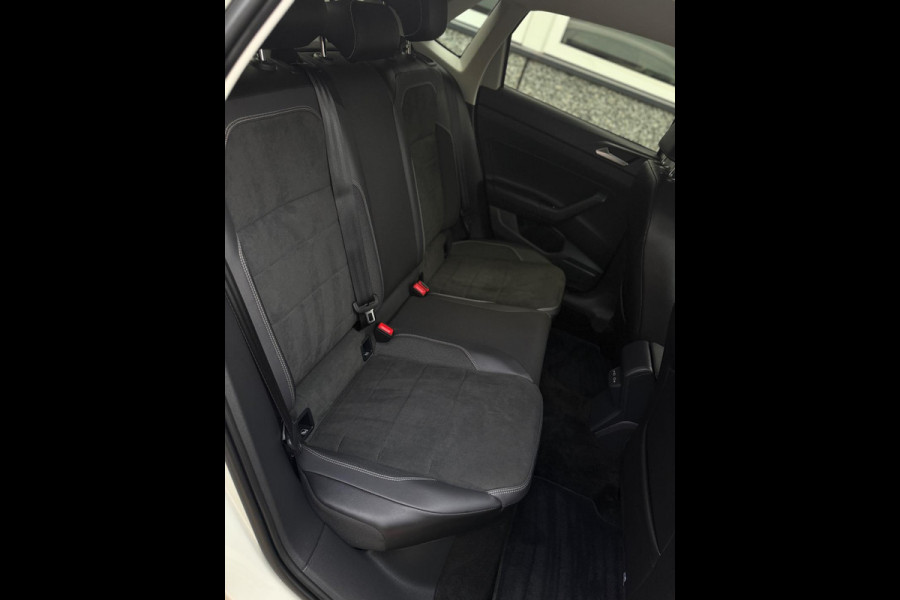 Volkswagen Polo 1.0 TSI Edition CarPlay IQ Lights Volkswagen Polo 1.0 TSI Edition CarPlay IQ Lights