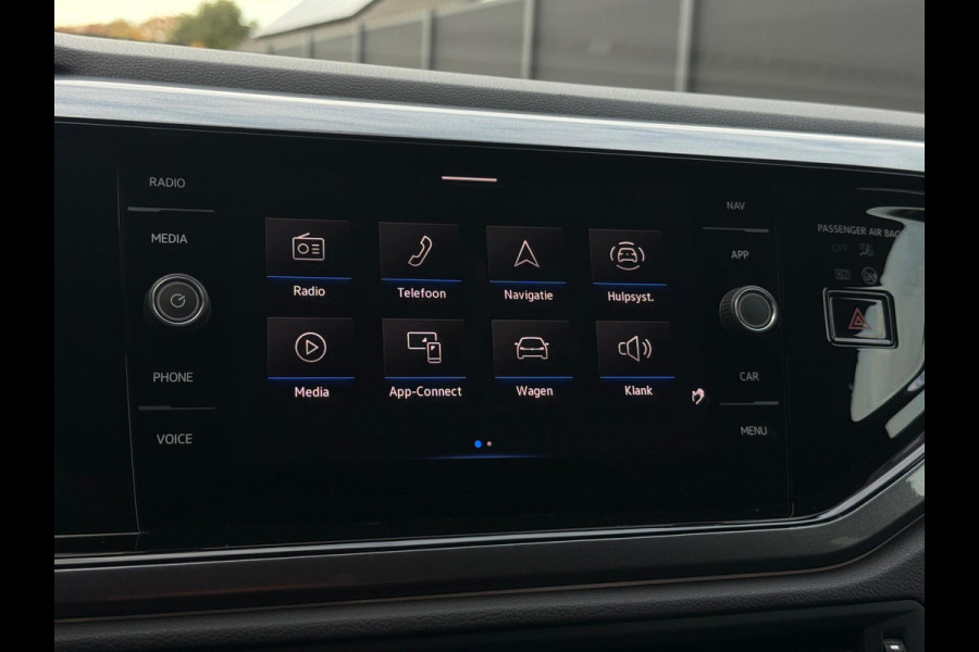 Volkswagen Polo 1.0 TSI Edition CarPlay IQ Lights Volkswagen Polo 1.0 TSI Edition CarPlay IQ Lights