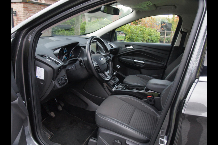 Ford Kuga 1.5 EcoBoost Titanium | Apple Carplay | Camera | Cruise Control | Trekhaak |