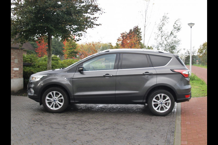 Ford Kuga 1.5 EcoBoost Titanium | Apple Carplay | Camera | Cruise Control | Trekhaak |