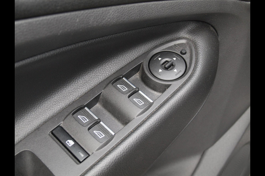 Ford Kuga 1.5 EcoBoost Titanium | Apple Carplay | Camera | Cruise Control | Trekhaak |