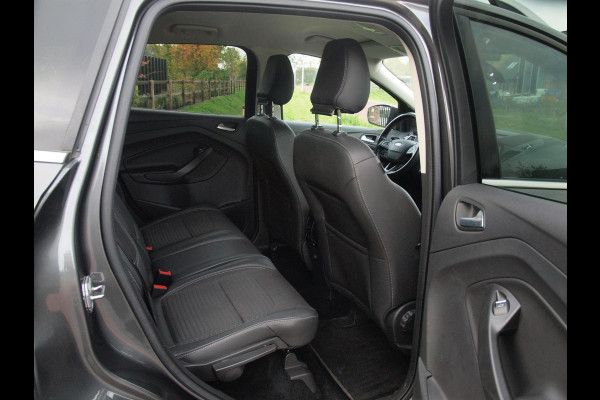 Ford Kuga 1.5 EcoBoost Titanium | Apple Carplay | Camera | Cruise Control | Trekhaak |