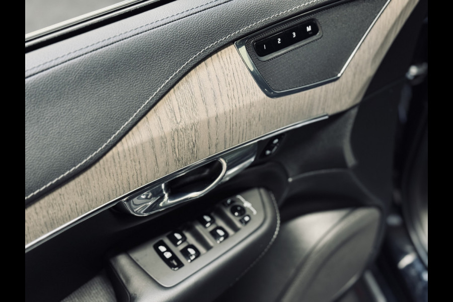 Volvo XC90 T8 Recharge AWD Inscription 7p. | Nappa | Panorama | Massage Volvo XC90 T8 Recharge AWD Inscription 7p. | Nappa | Panorama | Massage