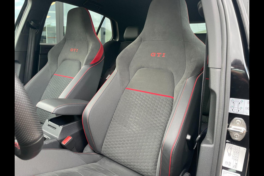 Volkswagen Golf 2.0 TSI GTI Clubsport IQ Panorama Garantie Dealer Onderhouden