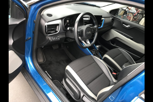 Kia Stonic 1.0 ExecutiveLine Automaat 7 JAAR GARANTIE Kia Stonic 1.0 ExecutiveLine Automaat 7 JAAR GARANTIE