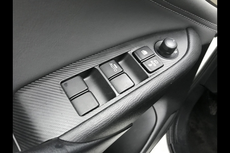 Mazda CX-3 2.0 SkyActiv-G 120 GT-M Mazda CX-3 2.0 SkyActiv-G 120 GT-M