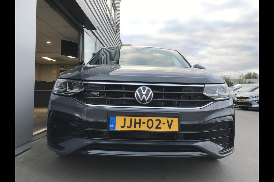 Volkswagen Tiguan 1.5 TSI R-Line Panoramadak Automaat Volkswagen Tiguan 1.5 TSI R-Line Panoramadak Automaat