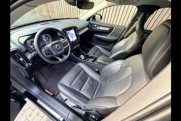 Volvo XC40 1.5 T5 Twin Engine Inscription Automaat | Leren bekleding | LED verlichting | Stoelverwarming | Getint glas | 19 inch lichtmetal