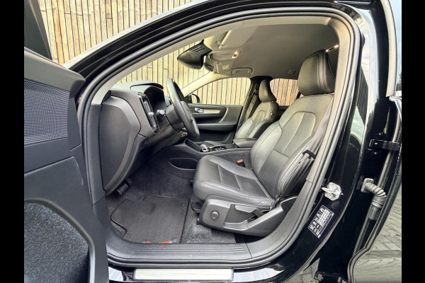 Volvo XC40 1.5 T5 Twin Engine Inscription Automaat | Leren bekleding | LED verlichting | Stoelverwarming | Getint glas | 19 inch lichtmetal