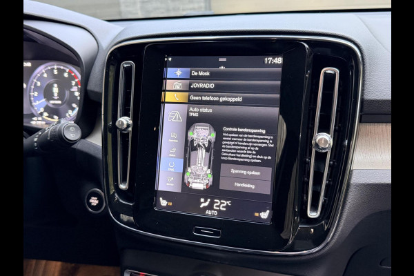 Volvo XC40 1.5 T5 Twin Engine Inscription Automaat | Leren bekleding | LED verlichting | Stoelverwarming | Getint glas | 19 inch lichtmetal