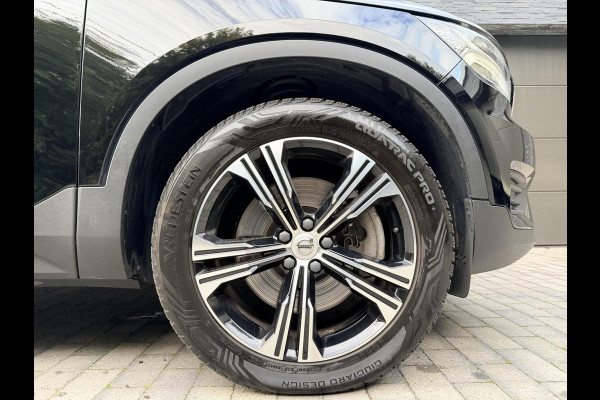 Volvo XC40 1.5 T5 Twin Engine Inscription Automaat | Leren bekleding | LED verlichting | Stoelverwarming | Getint glas | 19 inch lichtmetal
