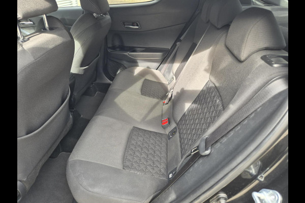 Toyota C-HR 2.0 Hybrid 184PK First Edition ,trekhaak,stoelverwarming,navigatie/camera,cruise,