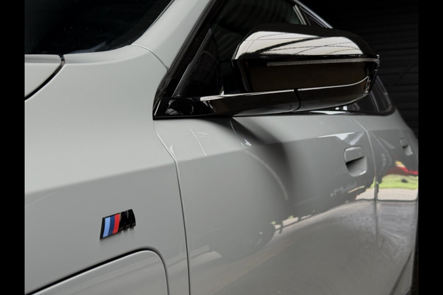 BMW 5 Serie 530eX-Drive M-Sport 299pk Pro-20 inch trekhaak pano key-less