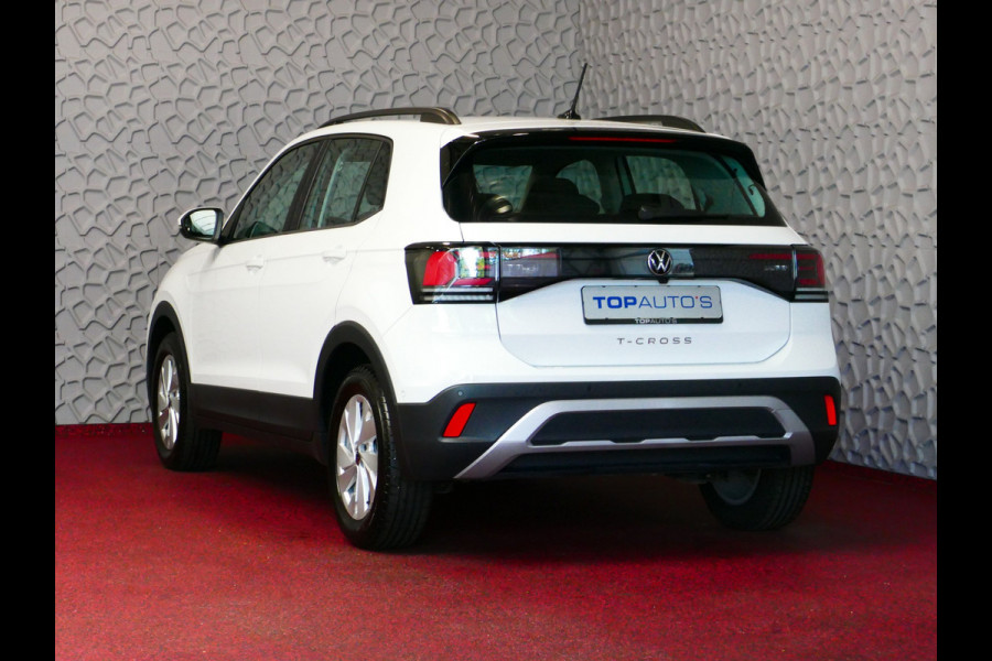 Volkswagen T-Cross NIEUW MODEL T-CROSS 116PK VIR.COCKPIT LMV CARPLAY 2024 "Volkswagen rijden begint bij Topautos.nl – 75 topmodellen direct op voorraad!" Volkswagen T-Cross NIEUW MODEL T-CROSS 116PK VIR.COCKPIT LMV CARPLAY 2024 "Volkswagen rijden begint bij Topautos.nl – 75 topmodellen direct op voorraad!"