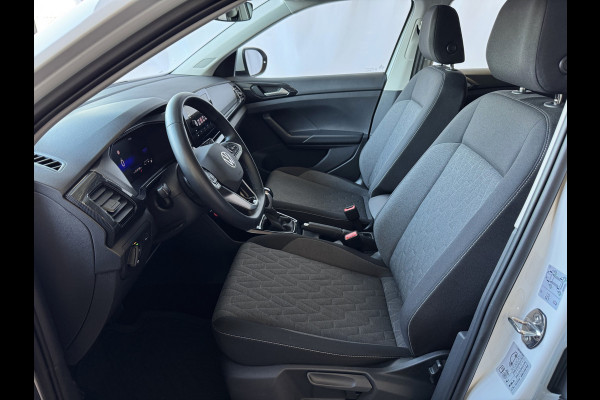 Volkswagen T-Cross NIEUW MODEL T-CROSS 116PK VIR.COCKPIT LMV CARPLAY 2024 "Volkswagen rijden begint bij Topautos.nl – 75 topmodellen direct op voorraad!" Volkswagen T-Cross NIEUW MODEL T-CROSS 116PK VIR.COCKPIT LMV CARPLAY 2024 "Volkswagen rijden begint bij Topautos.nl – 75 topmodellen direct op voorraad!"