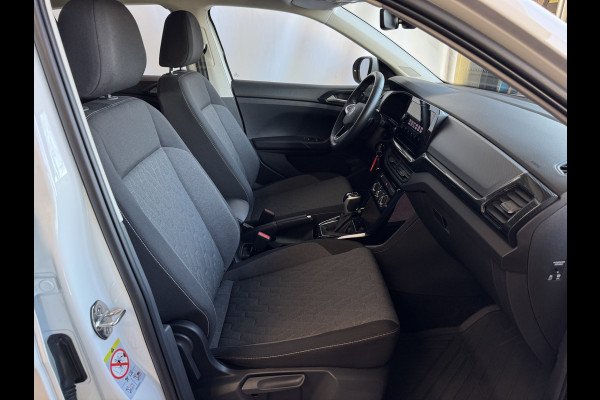 Volkswagen T-Cross NIEUW MODEL T-CROSS 116PK VIR.COCKPIT LMV CARPLAY 2024 "Volkswagen rijden begint bij Topautos.nl – 75 topmodellen direct op voorraad!" Volkswagen T-Cross NIEUW MODEL T-CROSS 116PK VIR.COCKPIT LMV CARPLAY 2024 "Volkswagen rijden begint bij Topautos.nl – 75 topmodellen direct op voorraad!"