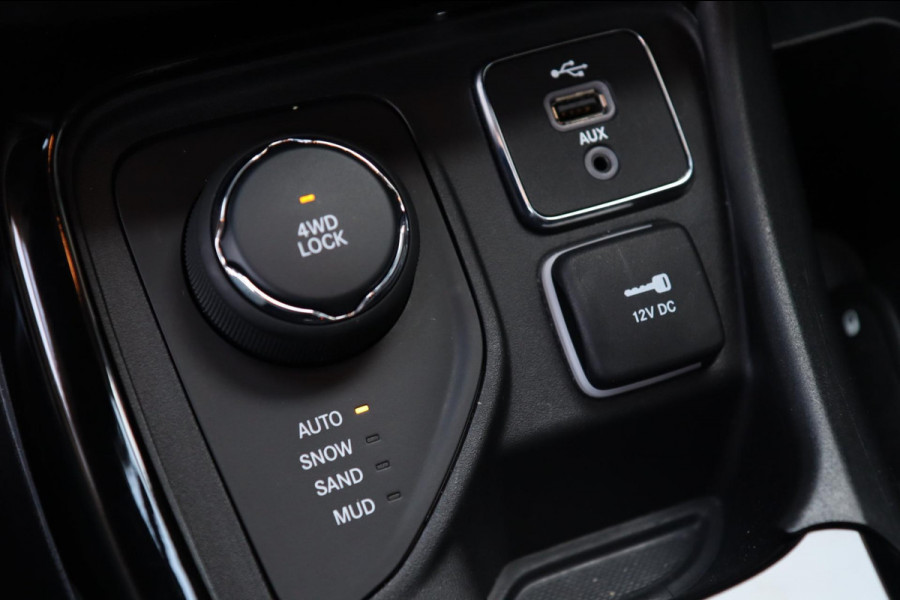 Jeep Compass 1.4 MultiAir Limited 4x4 / KEYLESS / DODEHOEK / CAMERA / STOEL+STUURVERW