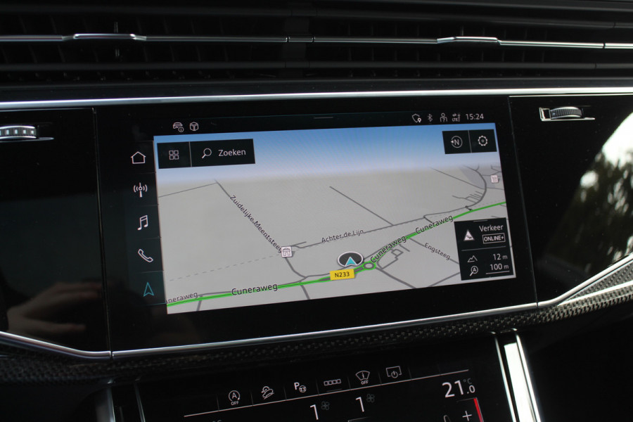 Audi Q8 55 TFSI quattro Pro Line S / Trekhaak / Panoramadak / Camera / Head-up / Luxe Leder / Carbon / 22'' / RS Seats / Keyless / Sfeerverlichting / Matrix LED / Stoelventilatie / Stuur+Stoelverwarming / DAB / ACC / Stoelm