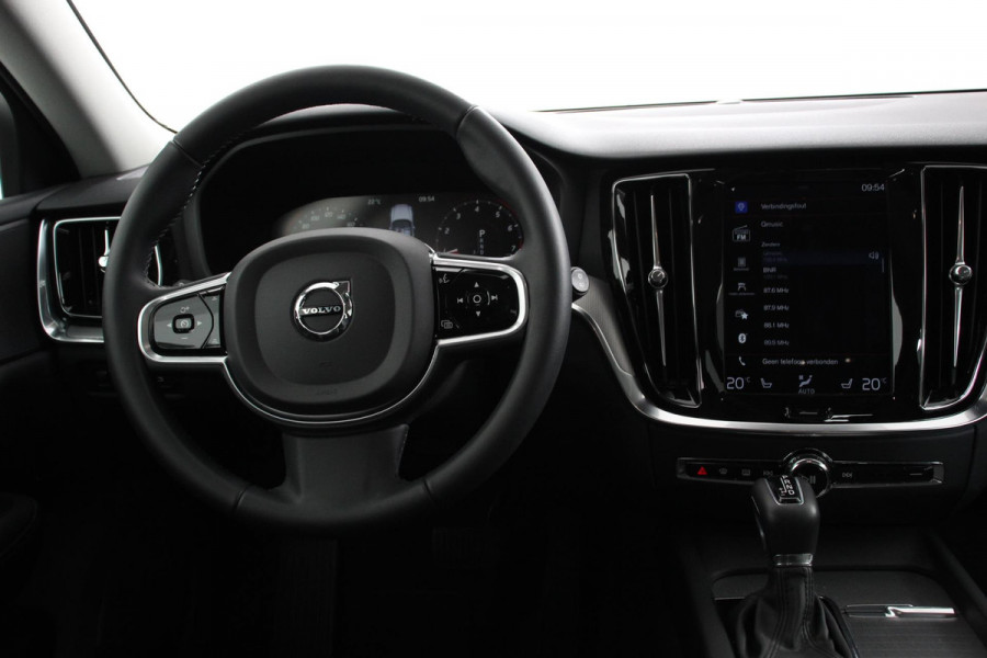 Volvo V60 2.0 T5 250pk Automaat Inscription | Navigatie | Apple Carpla/Android Auto | Climate control | Leder | Parkeer sensoren | Virtual Cockpit |  Lichtmetalen velgen 18" Volvo V60 2.0 T5 250pk Automaat Inscription | Navigatie | Apple Carpla/Android Auto | Climate control | Leder | Parkeer sensoren | Virtual Cockpit |  Lichtmetalen velgen 18"