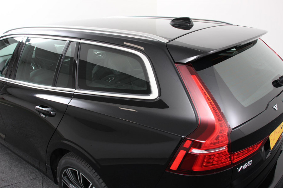 Volvo V60 2.0 T5 250pk Automaat Inscription | Navigatie | Apple Carpla/Android Auto | Climate control | Leder | Parkeer sensoren | Virtual Cockpit |  Lichtmetalen velgen 18" Volvo V60 2.0 T5 250pk Automaat Inscription | Navigatie | Apple Carpla/Android Auto | Climate control | Leder | Parkeer sensoren | Virtual Cockpit |  Lichtmetalen velgen 18"
