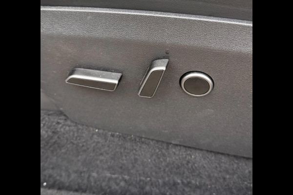 Tesla Model Y RWD 58 kWh Tesla Model Y RWD 58 kWh
