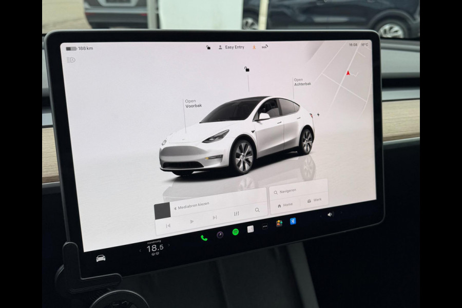 Tesla Model Y RWD 58 kWh Tesla Model Y RWD 58 kWh