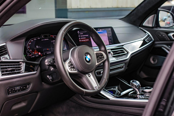 BMW X7 M50i *Sky Lounge*B&W Audio*Mansory*Massage*360 Camera* BMW X7 M50i *Sky Lounge*B&W Audio*Mansory*Massage*360 Camera*