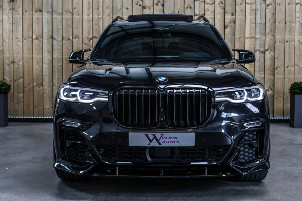 BMW X7 M50i *Sky Lounge*B&W Audio*Mansory*Massage*360 Camera* BMW X7 M50i *Sky Lounge*B&W Audio*Mansory*Massage*360 Camera*