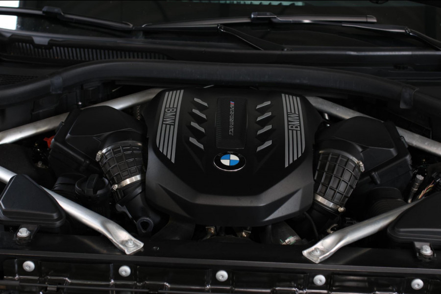 BMW X7 M50i *Sky Lounge*B&W Audio*Mansory*Massage*360 Camera* BMW X7 M50i *Sky Lounge*B&W Audio*Mansory*Massage*360 Camera*