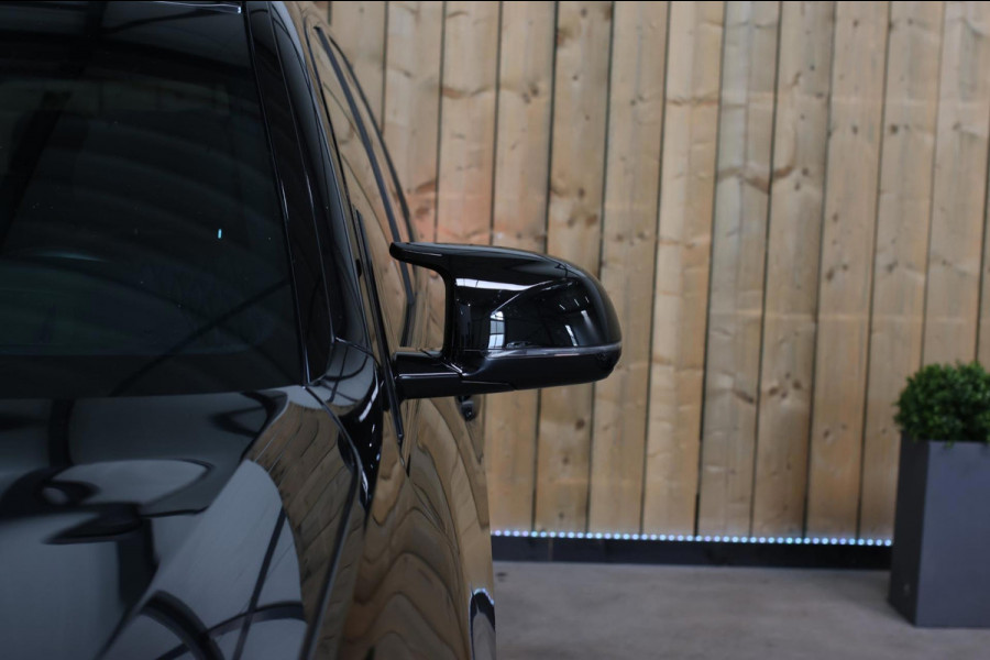 BMW X7 M50i *Sky Lounge*B&W Audio*Mansory*Massage*360 Camera* BMW X7 M50i *Sky Lounge*B&W Audio*Mansory*Massage*360 Camera*