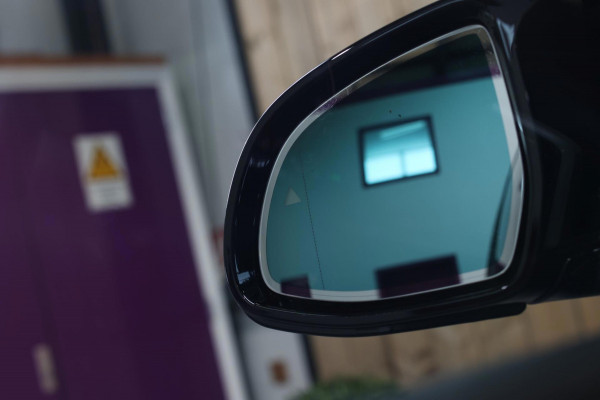 BMW X7 M50i *Sky Lounge*B&W Audio*Mansory*Massage*360 Camera* BMW X7 M50i *Sky Lounge*B&W Audio*Mansory*Massage*360 Camera*