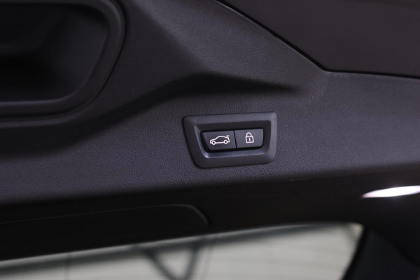 BMW X7 M50i *Sky Lounge*B&W Audio*Mansory*Massage*360 Camera* BMW X7 M50i *Sky Lounge*B&W Audio*Mansory*Massage*360 Camera*