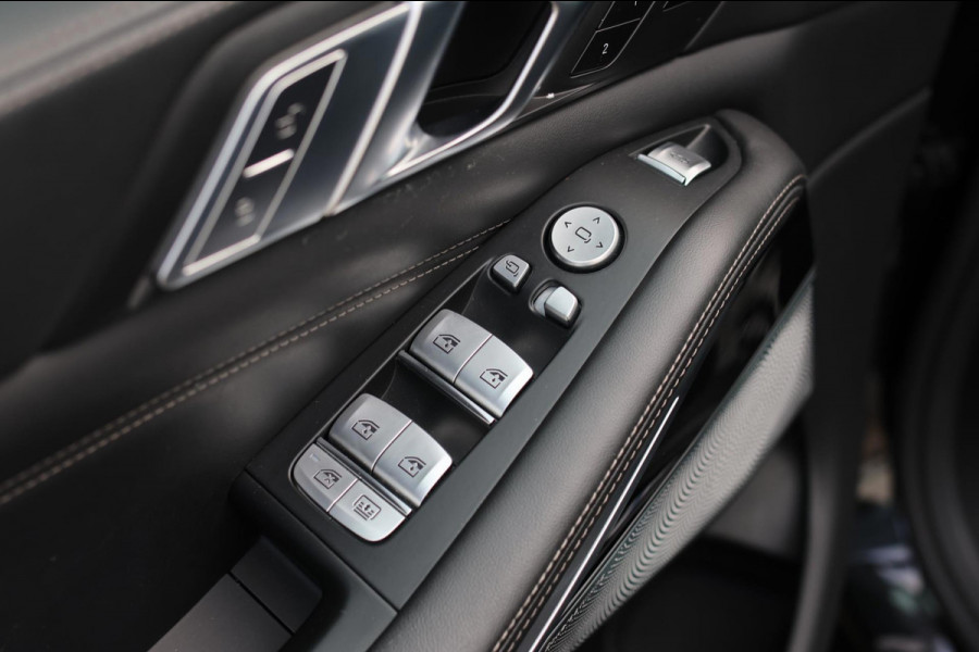 BMW X7 M50i *Sky Lounge*B&W Audio*Mansory*Massage*360 Camera* BMW X7 M50i *Sky Lounge*B&W Audio*Mansory*Massage*360 Camera*