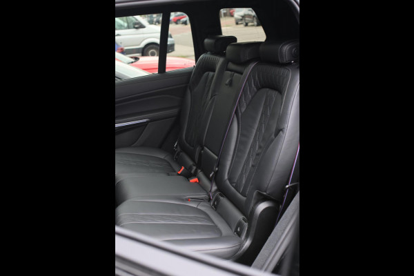 BMW X7 M50i *Sky Lounge*B&W Audio*Mansory*Massage*360 Camera* BMW X7 M50i *Sky Lounge*B&W Audio*Mansory*Massage*360 Camera*