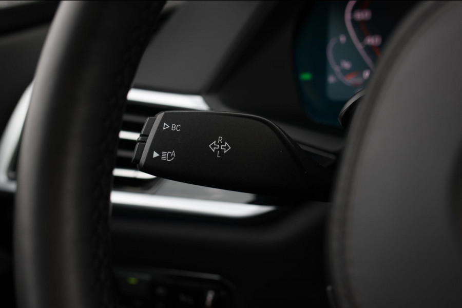 BMW X7 M50i *Sky Lounge*B&W Audio*Mansory*Massage*360 Camera* BMW X7 M50i *Sky Lounge*B&W Audio*Mansory*Massage*360 Camera*