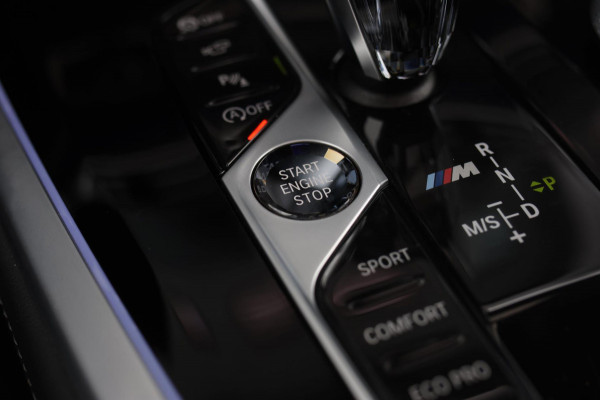 BMW X7 M50i *Sky Lounge*B&W Audio*Mansory*Massage*360 Camera* BMW X7 M50i *Sky Lounge*B&W Audio*Mansory*Massage*360 Camera*